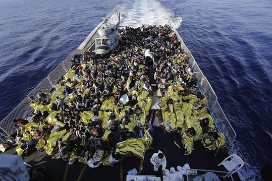 Migrant boat was 'deliberately sunk' in Mediterranean sea, killing 500